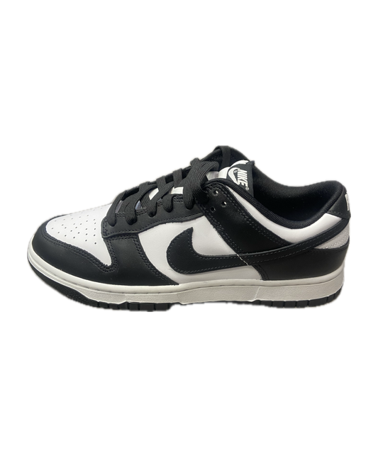 נעלי נייק דאנק נמוכות לבן-שחור  | Nike Dunk low retro